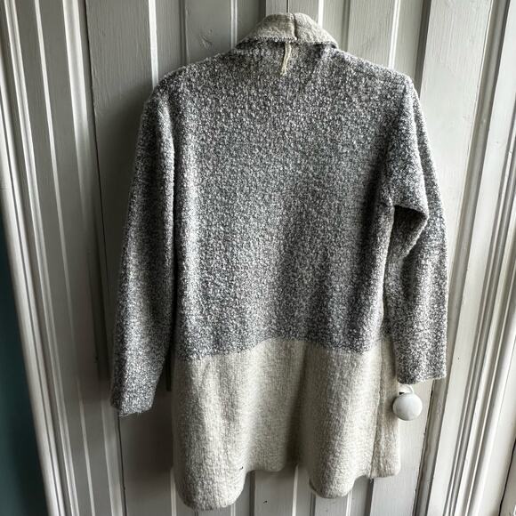 Lovemarks Colorblock Cardigan Sweater - Picture 8 of 8